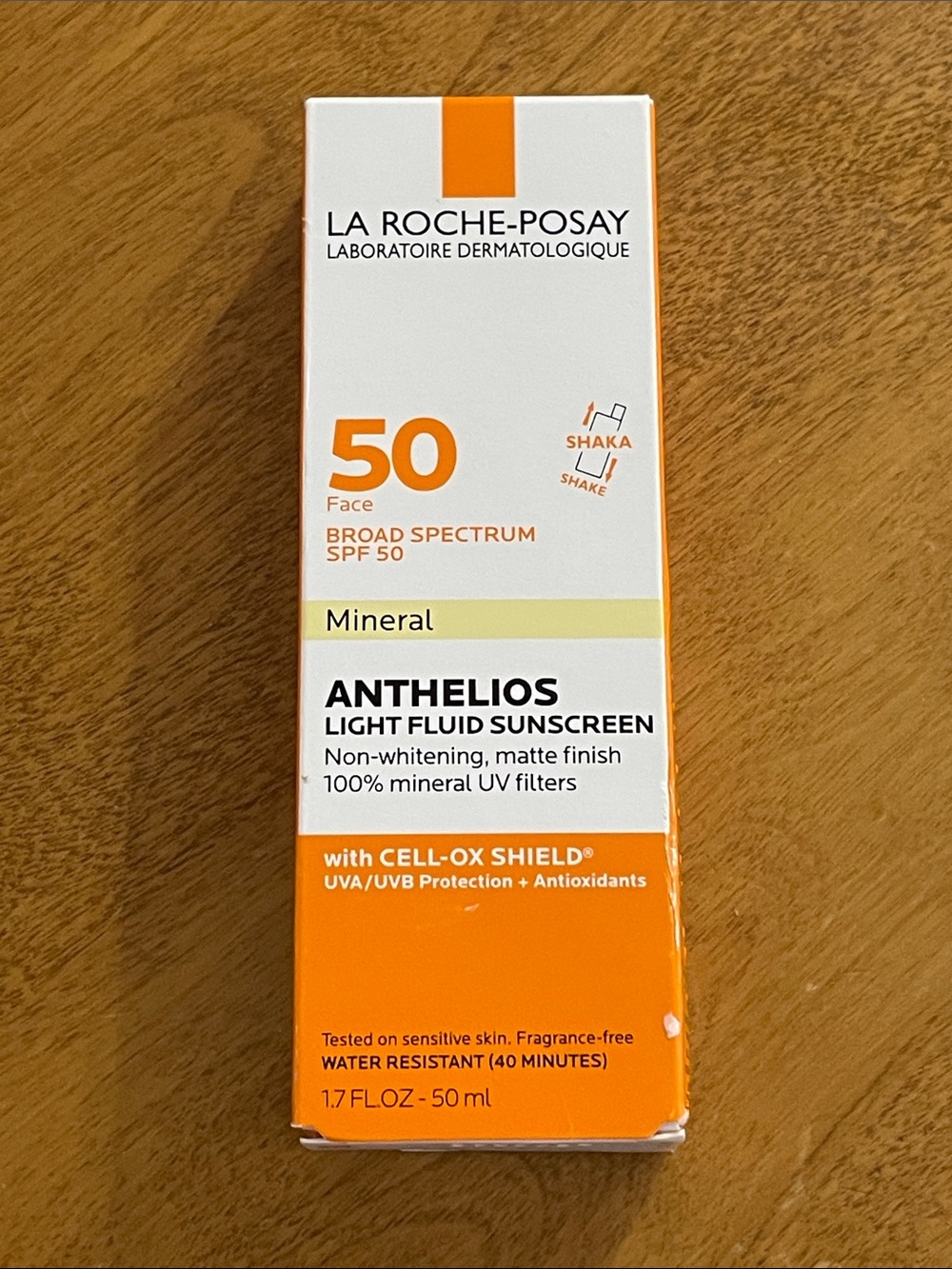 La Roche-Posay Anthelios Mineral Light Fluid Sunscreen SPF 50